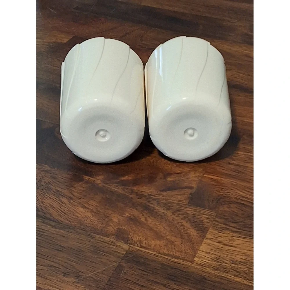 Vintage Vanilla Cream 3 Piece Bathroom Set Soap Dish Toothbrush Holder Tumbler